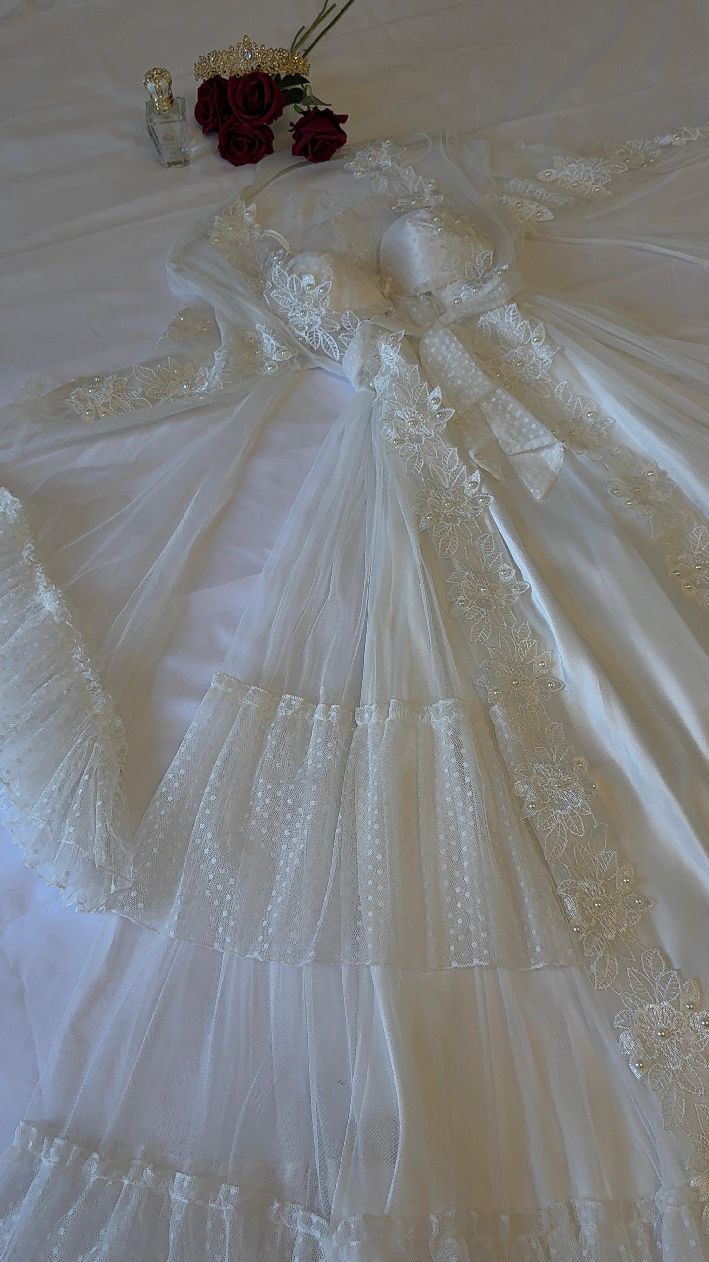 Collezione Esclusiva 2025 – Pigiama in Tulle Ricamato | Eleganza e Raffinatezza in Edizione Limitata